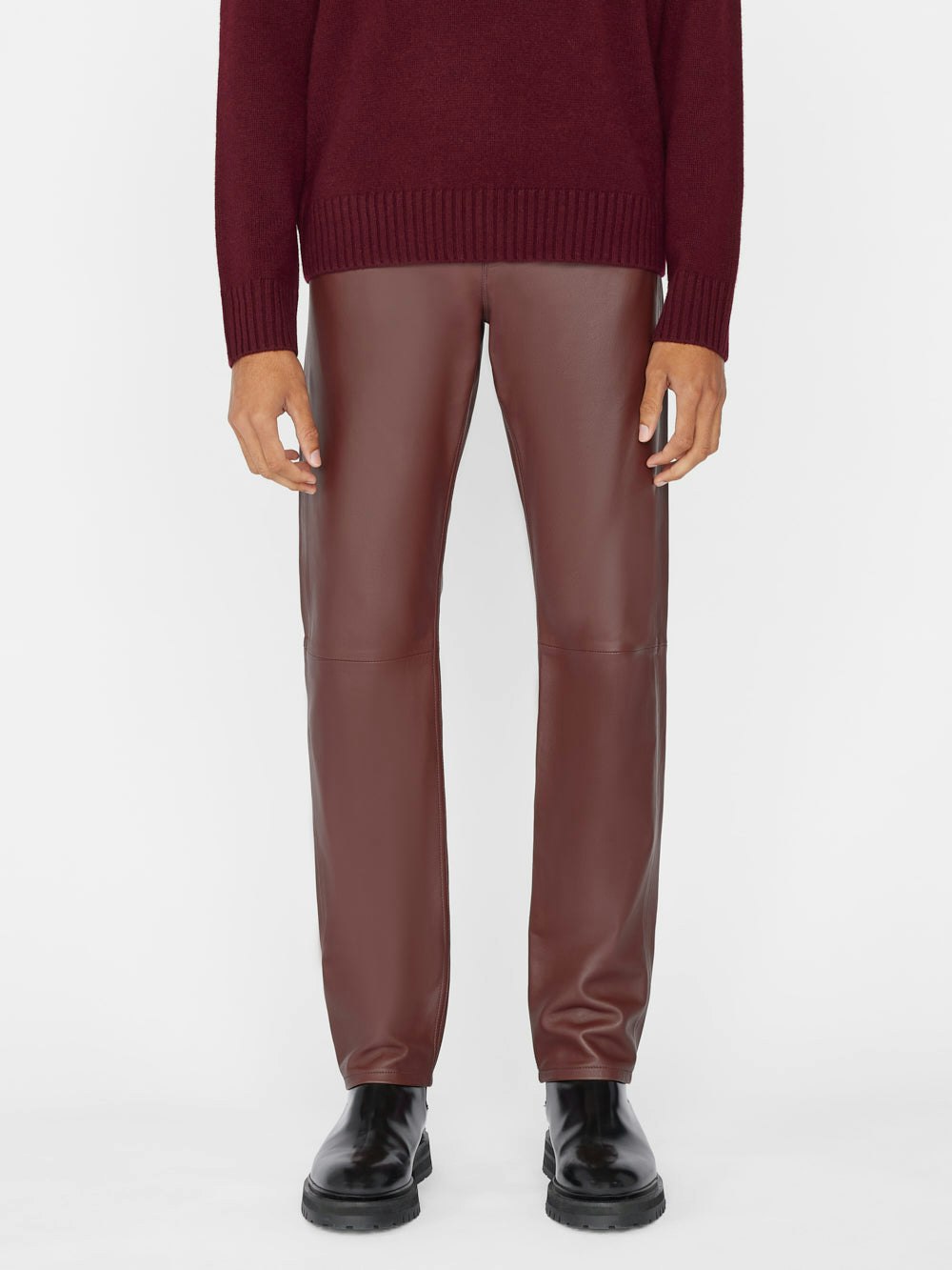 pants front view alt:hover